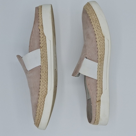 Johnston & Murphy Viv Suede Mule - Picture 7 of 16